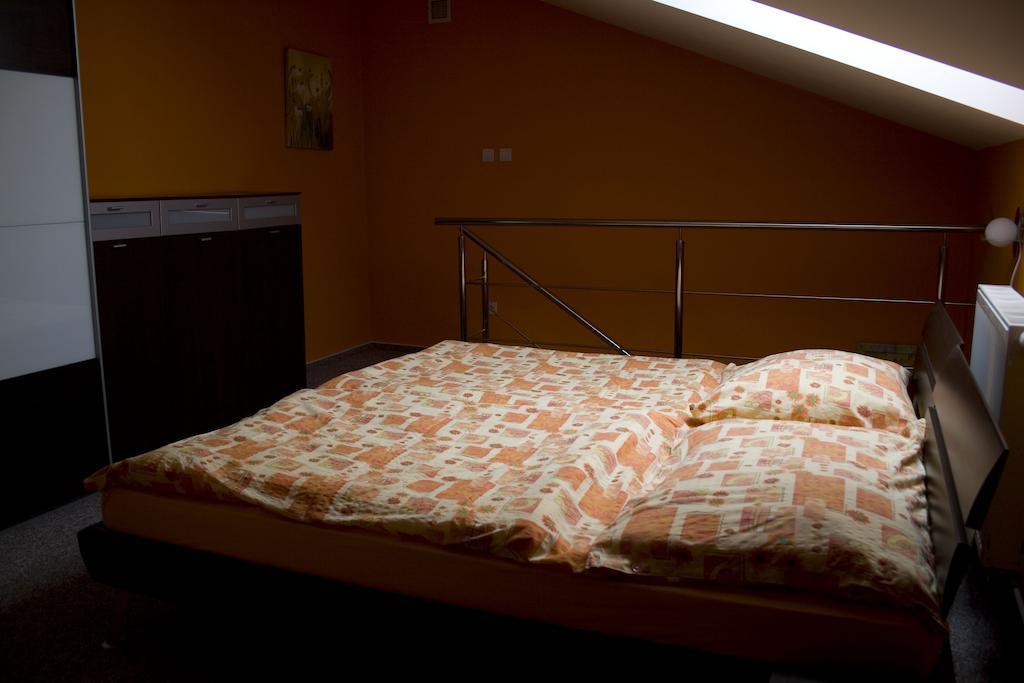 Boutique Penzión Slovenská - Penzión Bella Sicilia Prešov Habitación foto